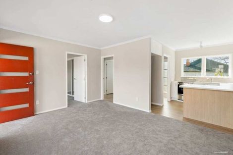 Photo of property in 95c Verbena Road, Birkdale, Auckland, 0626