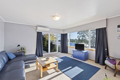 Photo of property in 52 Queens Road, Glen Avon, New Plymouth, 4312