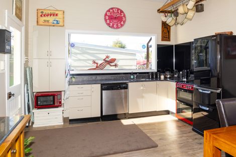 Photo of property in 30 Harper Street, Parkside, Timaru, 7910