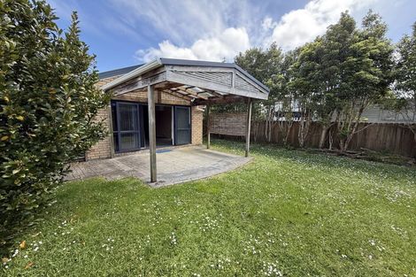 Photo of property in 70 Sheriff Place, Randwick Park, Auckland, 2105