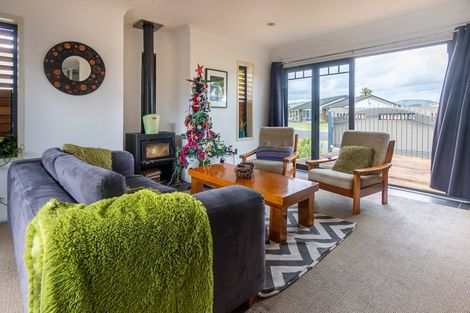 Photo of property in 15 Springbok Avenue, Whitianga, 3510