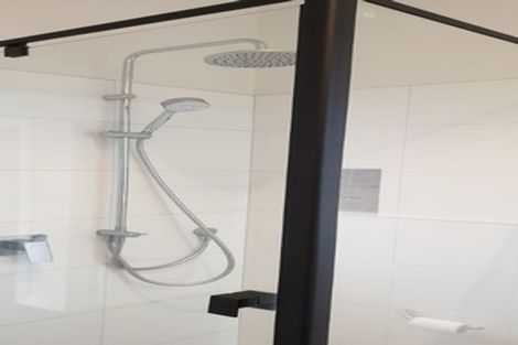 Photo of property in 53a Tauhinu Road, Miramar, Wellington, 6022