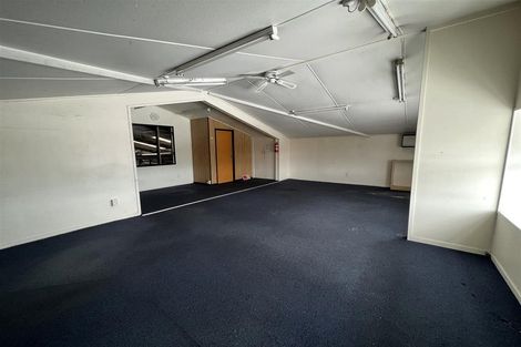 Photo of property in 25a Great South Road, Papakura, 2110