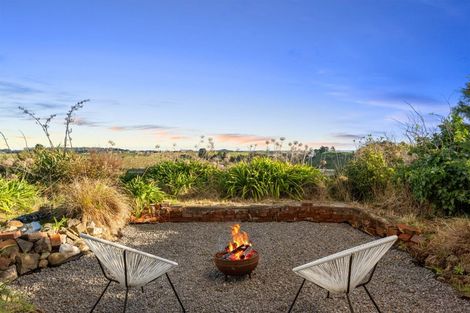 Photo of property in 17 East Way, Durie Hill, Whanganui, 4500