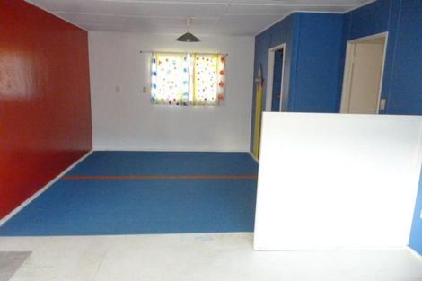 Photo of property in 52 Kurnell Drive, Botany Downs, Auckland, 2010