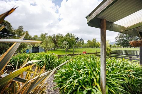 Photo of property in 122 Pohangina Road, Ashhurst, Palmerston North, 4470