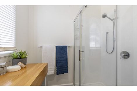 Photo of property in 30 Factory Road, Belfast, Christchurch, 8051