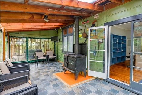 Photo of property in 7 Arthur Street, Waikawa Beach, Levin, 5573