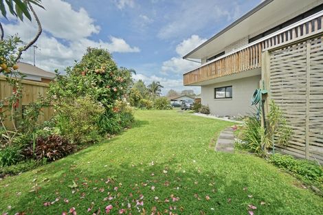 Photo of property in 27 Tynan Street, Te Puke, 3119