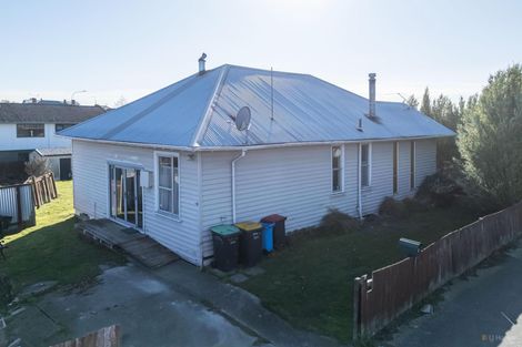 Photo of property in 1 Clifton Terrace, West End, Timaru, 7910