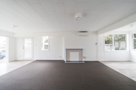 Photo of property in 2 Butler Place, Fairfield, Hamilton, 3214