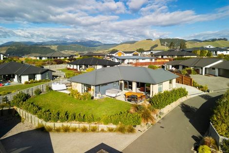 Photo of property in 60 Katania Heights, Brightwater, 7022
