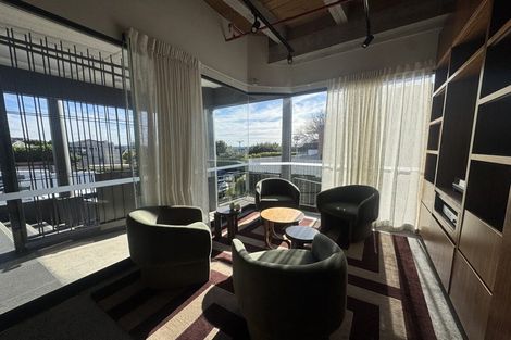 Photo of property in 1 Jervois Road, Jervoistown, Napier, 4112