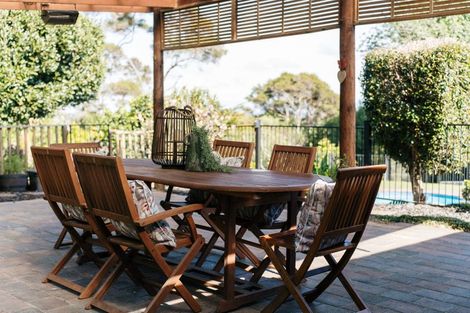 Photo of property in 11 Tanah Merah Drive, Papakura, 2110