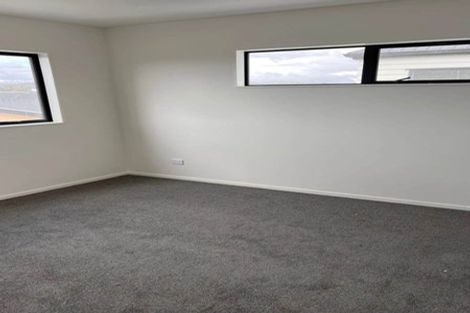 Photo of property in 20 Black Beech Crescent, Takanini, 2110