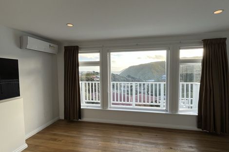 Photo of property in 113 Severn Street, Island Bay, Wellington, 6023
