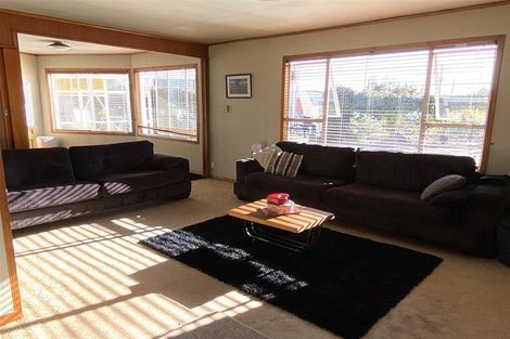 Photo of property in 2 Hewlett Road, Karoro, Greymouth, 7805