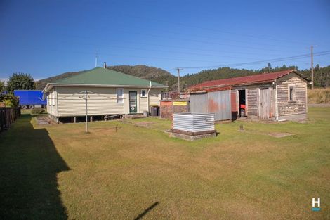 Photo of property in 18 Ohau Street, Dobson, Greymouth, 7805