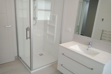 Photo of property in 79b Cambridge Terrace, Waterloo, Lower Hutt, 5011