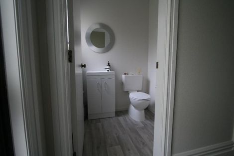 Photo of property in 2 Bracken Street, Petone, Lower Hutt, 5012