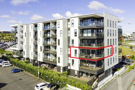 Photo of property in 217/3 Kaipiho Lane, Albany, Auckland, 0632