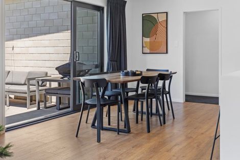 Photo of property in 51 Kotiate Street, Papamoa, 3118