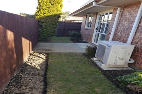 Photo of property in 4/44a Division Street, Riccarton, Christchurch, 8041