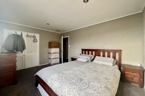 Photo of property in 31 Jandell Crescent, Bucklands Beach, Auckland, 2014