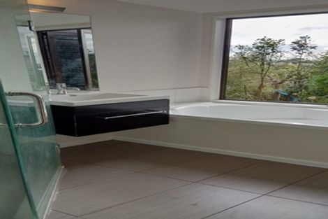 Photo of property in 100 Soleares Avenue, Mount Pleasant, Christchurch, 8081