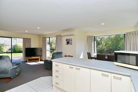 Photo of property in 39 Mauger Drive, Heathcote Valley, Christchurch, 8022