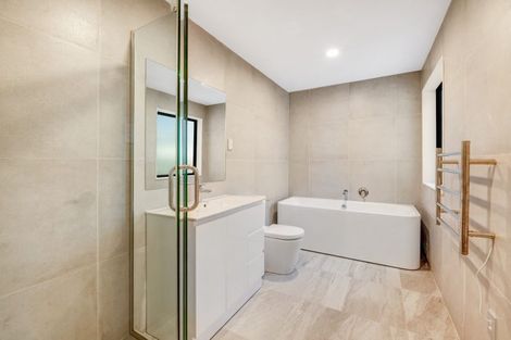 Photo of property in 241 West Hoe Heights, Orewa, 0931