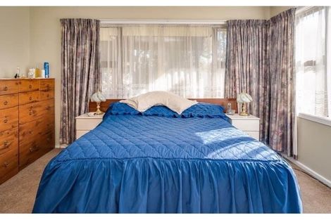 Photo of property in 399 Yaldhurst Road, Russley, Christchurch, 8042