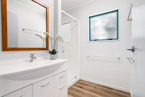 Photo of property in 15 Holland Close, Pauanui, Hikuai, 3579