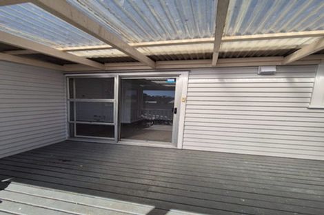 Photo of property in 15 Rogan Street, Mount Roskill, Auckland, 1041
