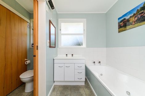 Photo of property in 10 Virginia Crescent, Feilding, 4702