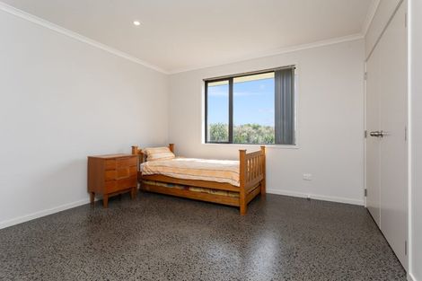 Photo of property in 103 Mcleod Road, South Head, Helensville, 0874