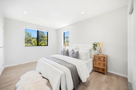 Photo of property in 132a Lynwood Road, New Lynn, Auckland, 0600