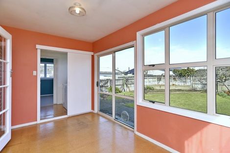 Photo of property in 53 Philpotts Road, Mairehau, Christchurch, 8052