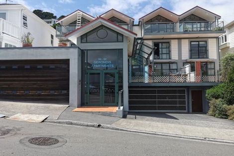 Photo of property in 50b Hawker Street, Mount Victoria, Wellington, 6011