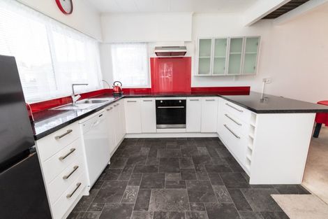 Photo of property in 124 Naenae Road, Naenae, Lower Hutt, 5011