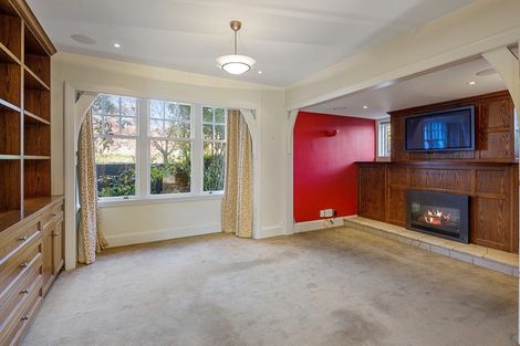 Photo of property in 37 Holmwood Road, Merivale, Christchurch, 8014