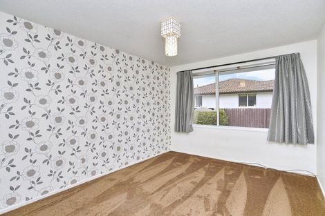 Photo of property in 1/9 Valecrest Avenue, Parklands, Christchurch, 8083