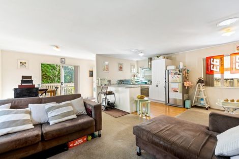 Photo of property in 18 O'neills Road, Swanson, Auckland, 0612