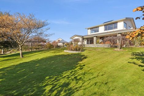 Photo of property in 29 Kelliher Drive, Wanaka, 9305