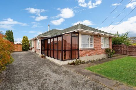 Photo of property in 64 Eureka Street, Aranui, Christchurch, 8061