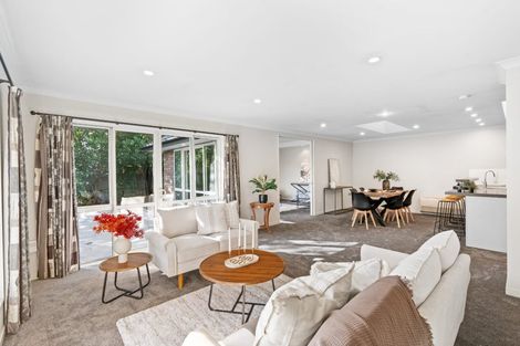 Photo of property in 92 Condell Avenue, Papanui, Christchurch, 8053