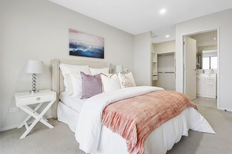 Photo of property in 3 Irving Place, Hobsonville, Auckland, 0616