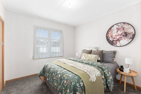 Photo of property in 21 Wellington Road, Wainuiomata, Lower Hutt, 5014