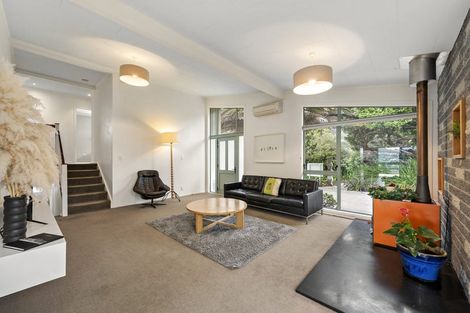 Photo of property in 11 Southern Cross Crescent, Island Bay, Wellington, 6023