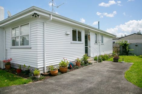 Photo of property in 61 Campbell Street, Leamington, Cambridge, 3432